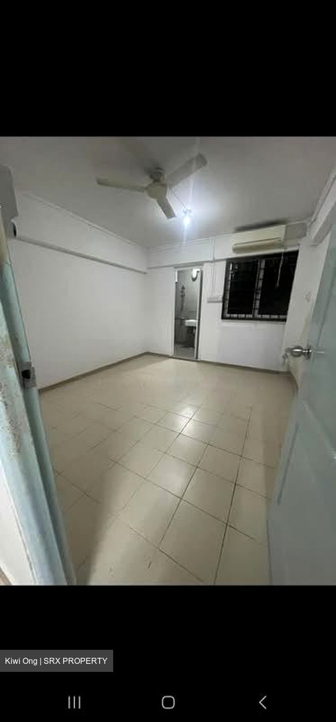 Blk 879 Yishun Street 81 (Yishun), HDB 4 Rooms #541026541
